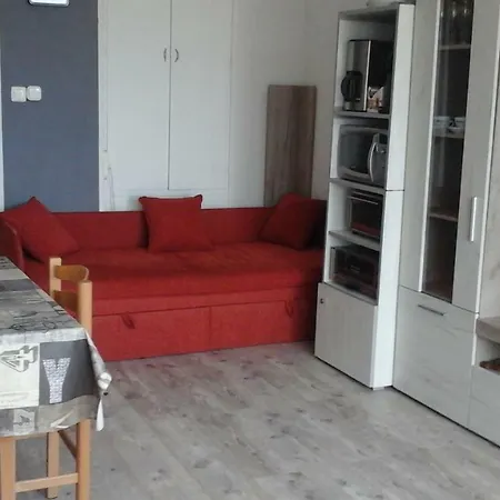 Holiday home Tulipan Tarsasudulo